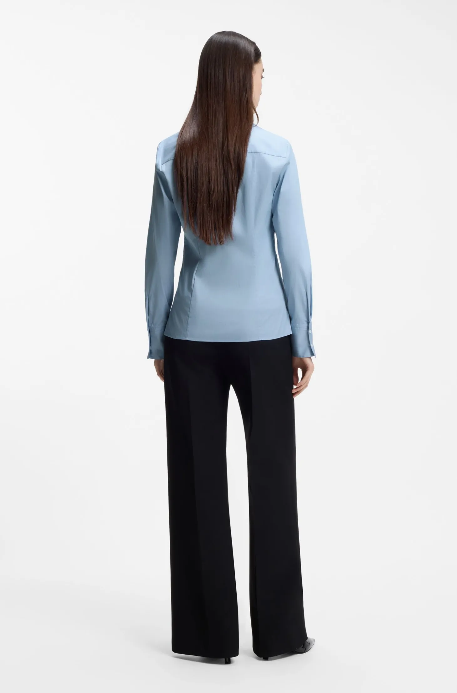 Slim-Fit Bluse aus bügelleichtem Baumwoll-Mix mit Twill-Struktur