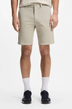 Slim-Fit Chino-Shorts aus Stretch-Baumwolle