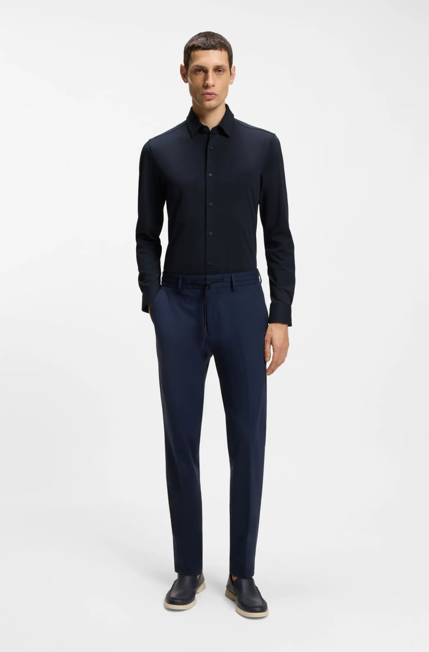Slim-Fit Hemd aus Baumwoll-Mix mit Performance-Stretch