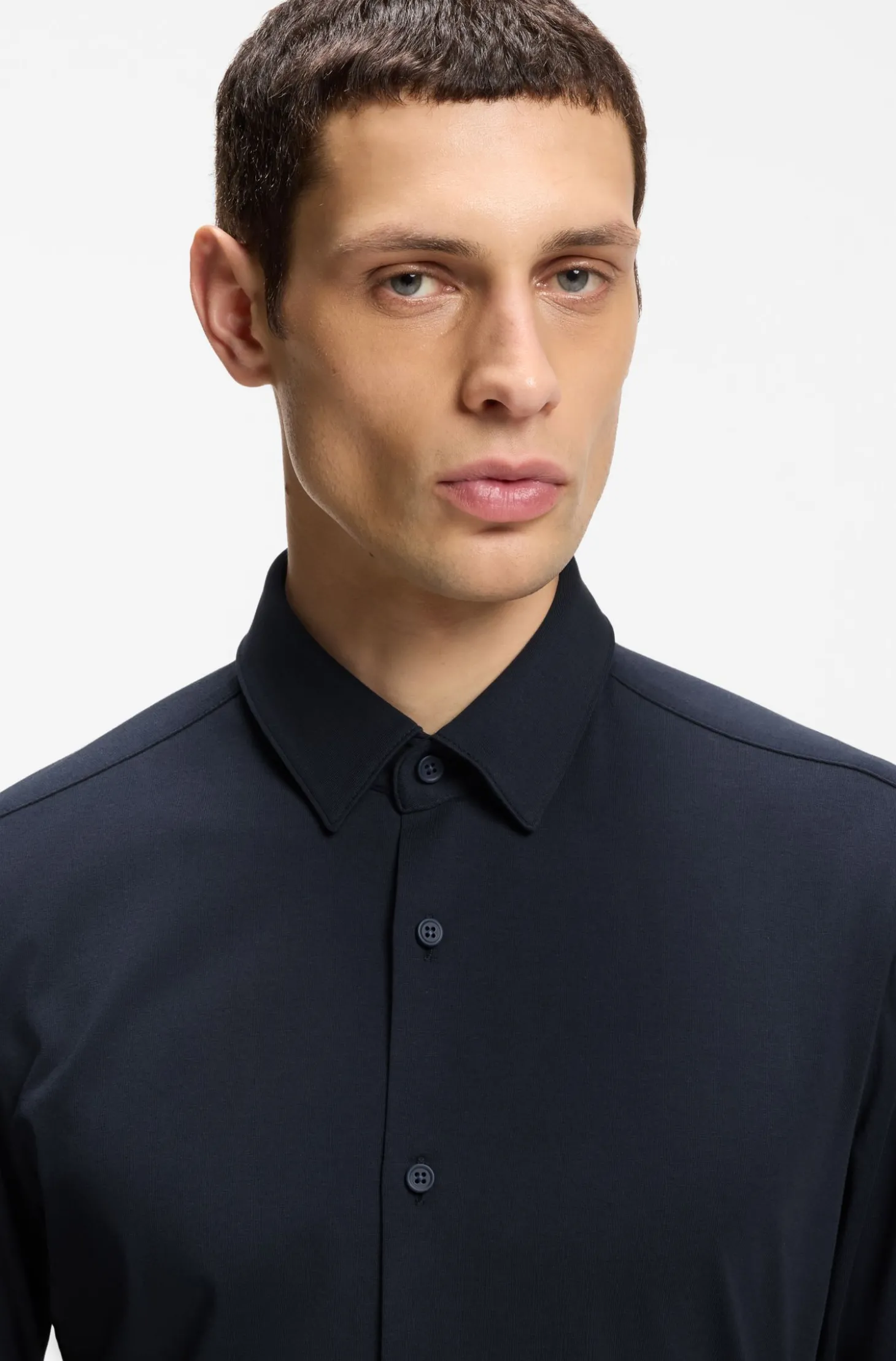 Slim-Fit Hemd aus Baumwoll-Mix mit Performance-Stretch