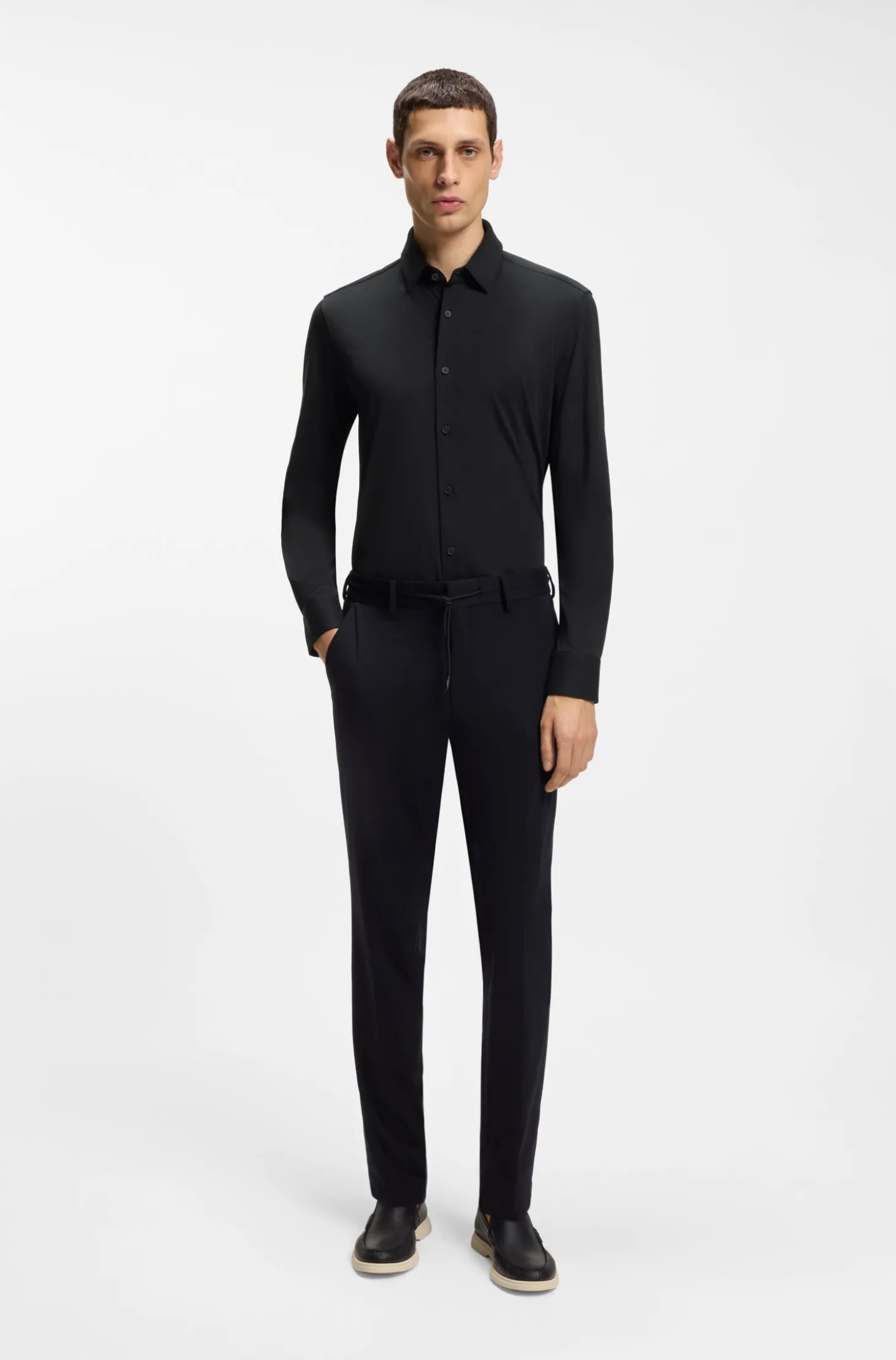 Slim-Fit Hemd aus Baumwoll-Mix mit Performance-Stretch