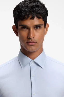 Slim-Fit Hemd aus bügelleichtem Baumwoll-Twill