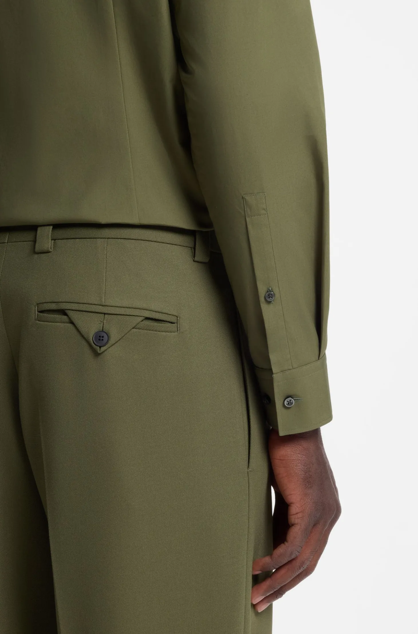 Slim-Fit Hemd aus bügelleichter Baumwoll-Popeline