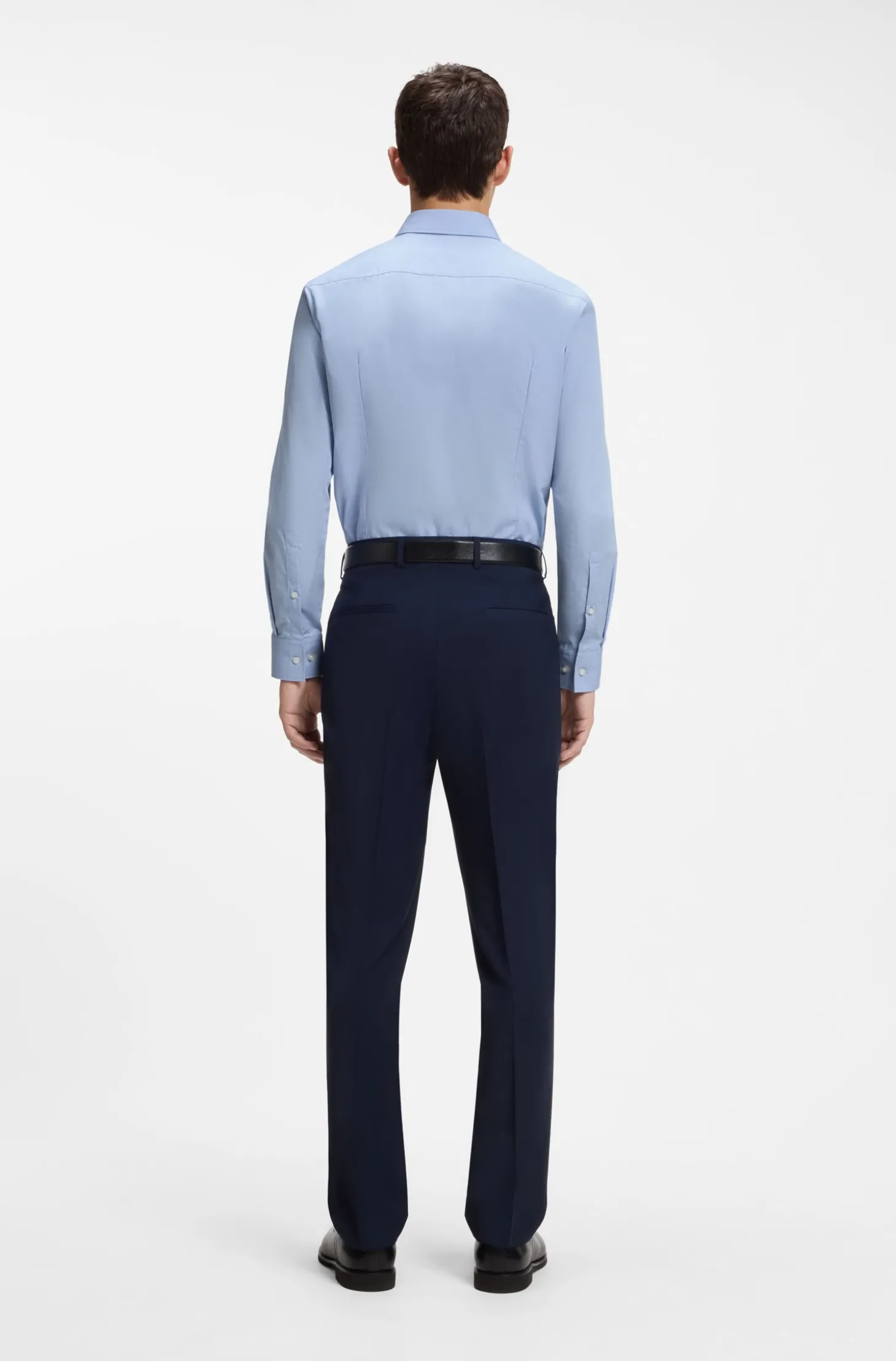 Slim-Fit Hemd aus bügelleichter Baumwoll-Popeline
