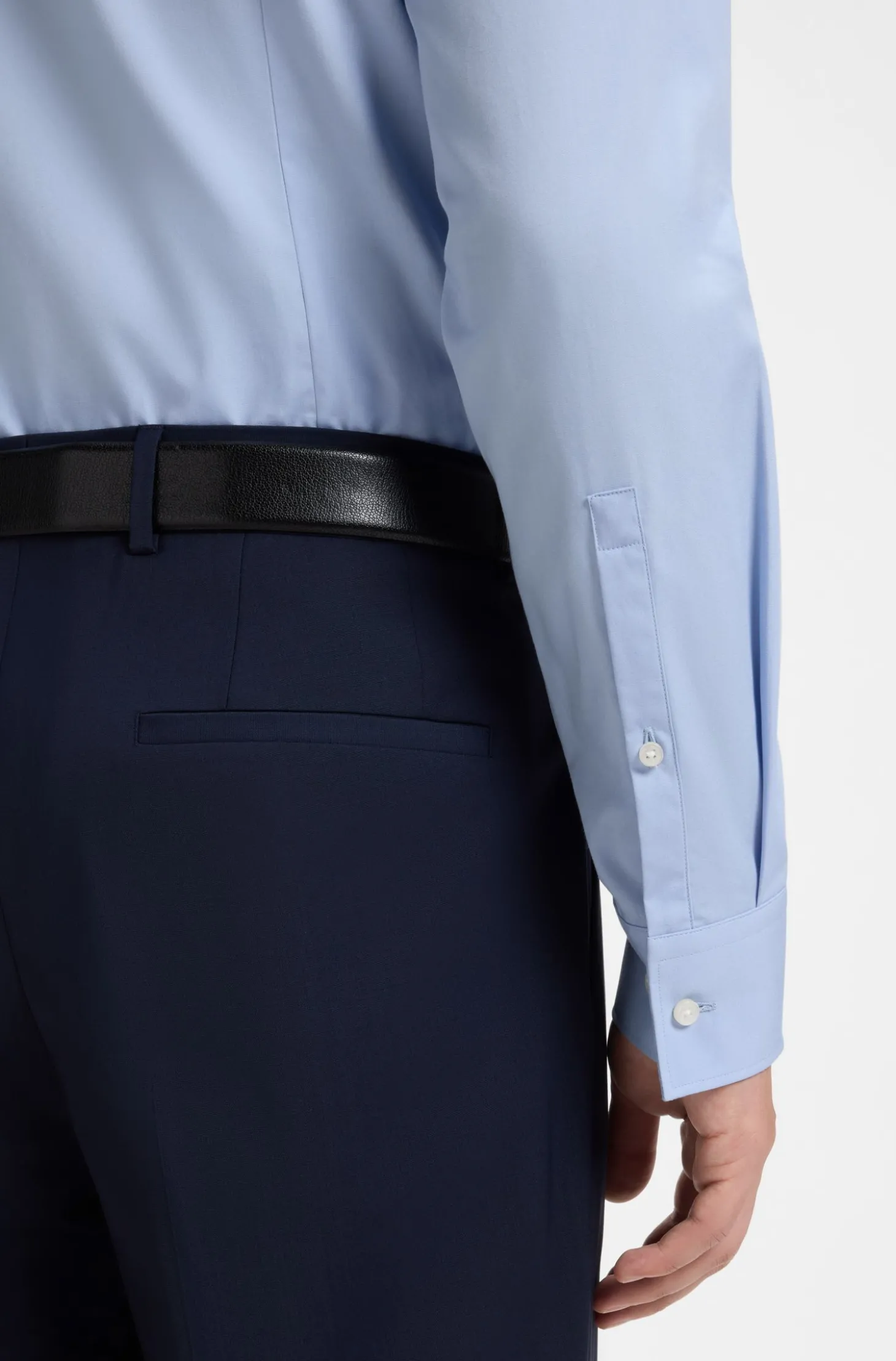 Slim-Fit Hemd aus bügelleichter Baumwoll-Popeline
