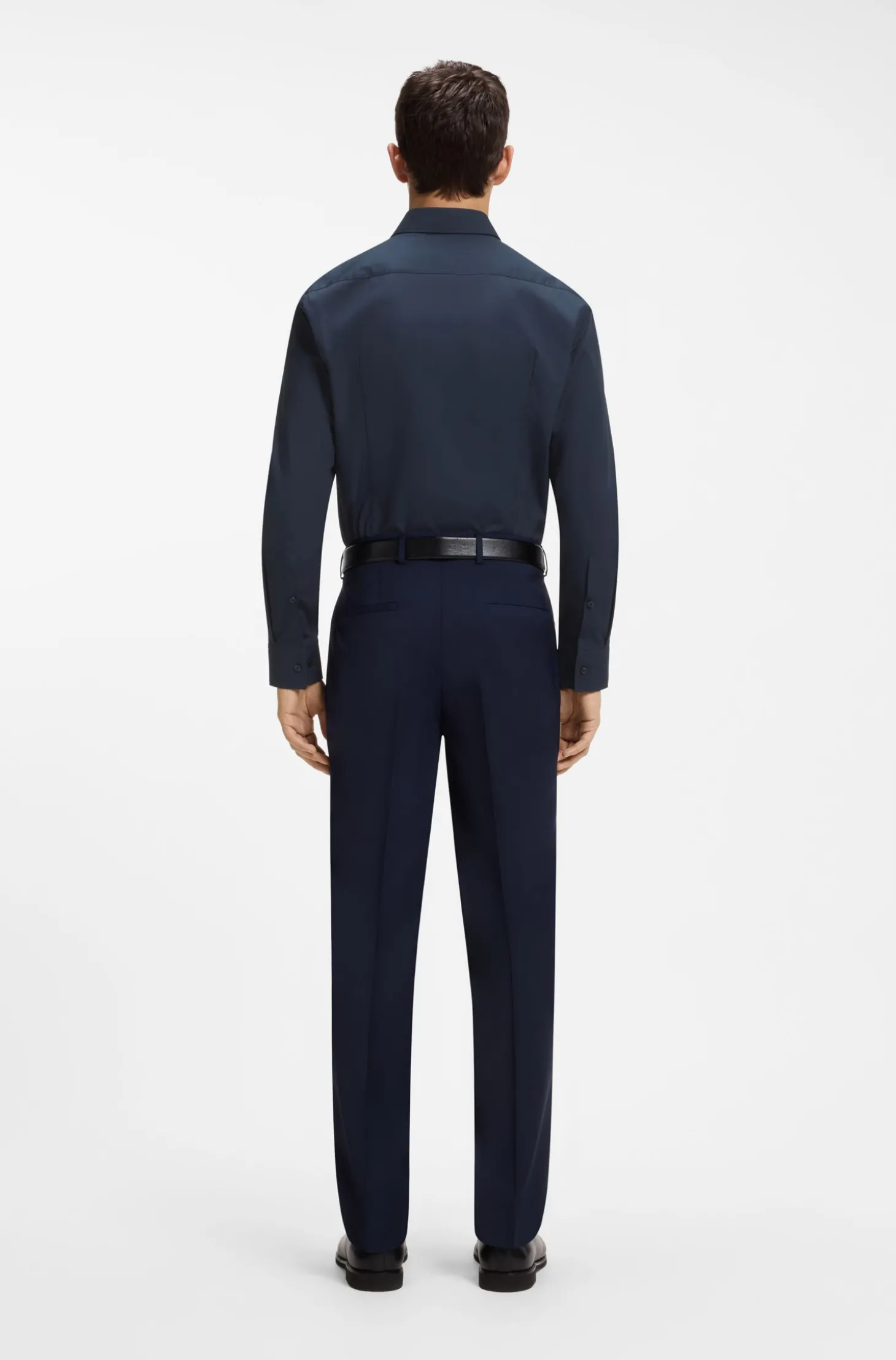 Slim-Fit Hemd aus bügelleichter Baumwoll-Popeline