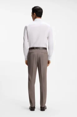 Slim-Fit Hemd aus bügelleichter Stretch-Baumwolle