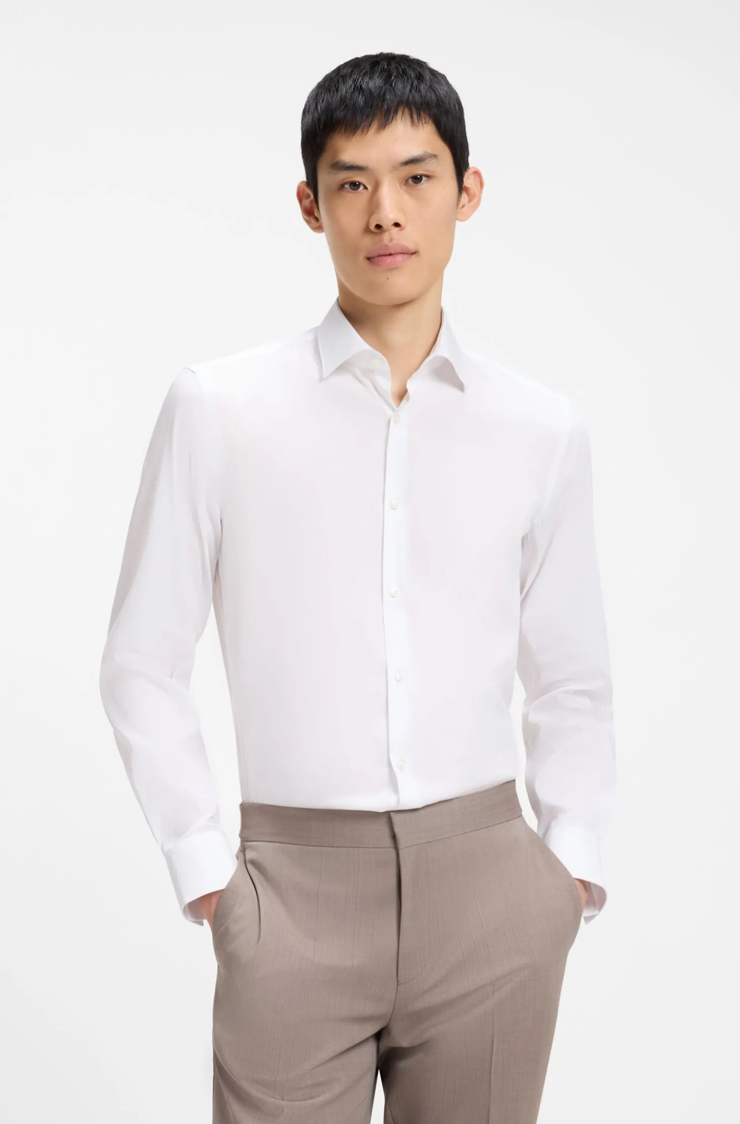 Slim-Fit Hemd aus elastischem Baumwoll-Mix