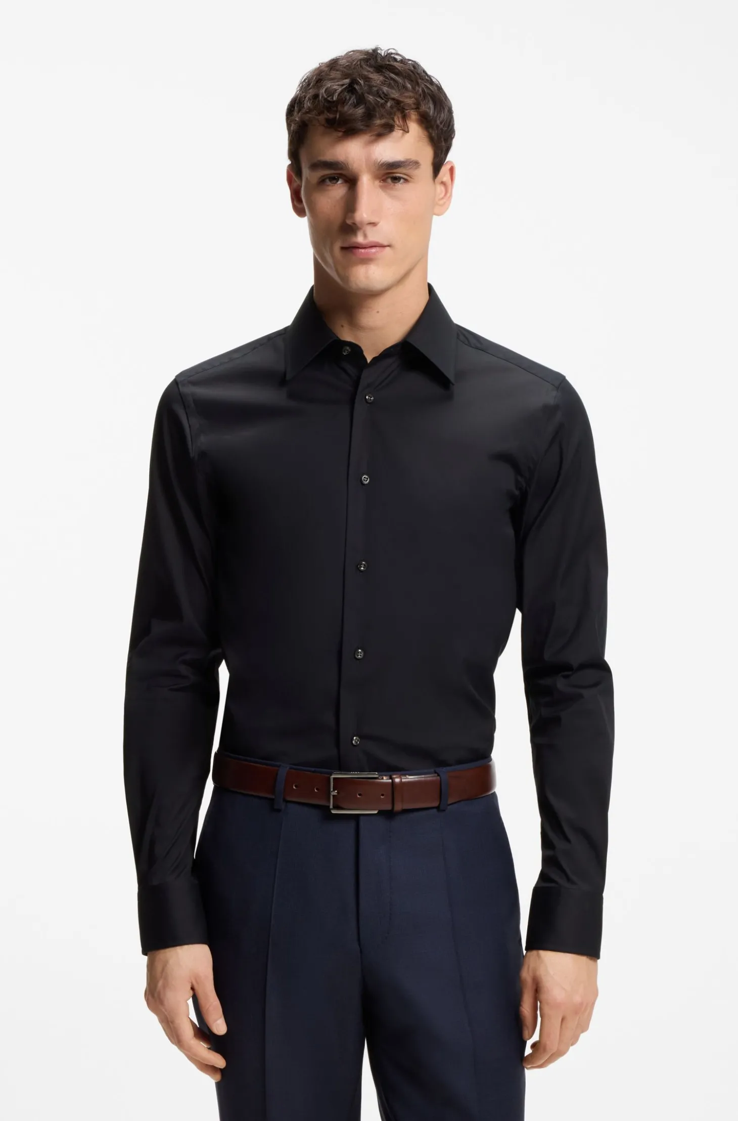 Slim-Fit Hemd aus elastischem Baumwoll-Mix mit Popeline-Webstruktur
