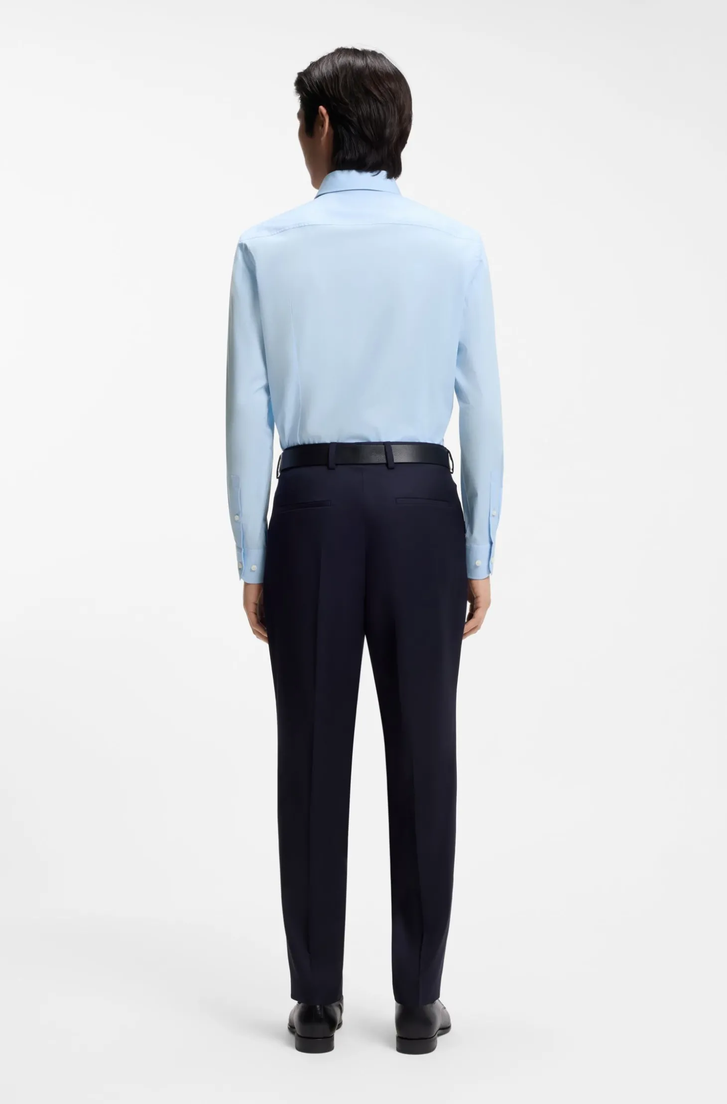 Slim-Fit Hemd aus elastischer Baumwoll-Popeline mit bügelleichtem Finish