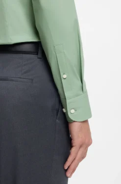 Slim-Fit Hemd aus elastischer Baumwoll-Popeline mit bügelleichtem Finish