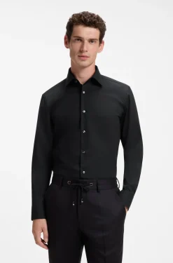 Slim-Fit Hemd aus elastischer Baumwoll-Popeline mit bügelleichtem Finish