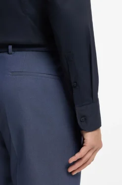 Slim-Fit Hemd aus funktionalem Stretch-Twill