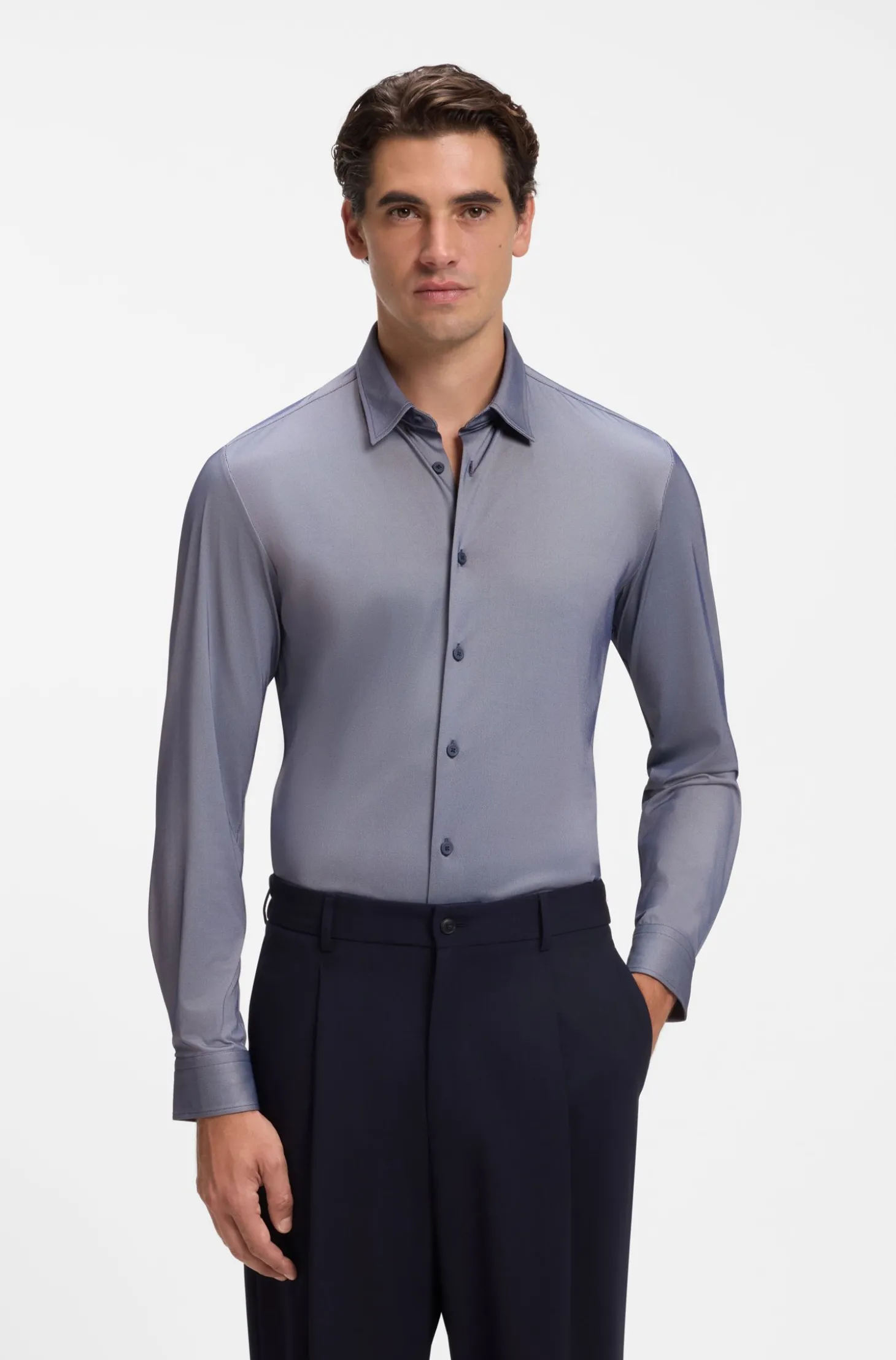 Slim-Fit Hemd aus funktionalem Stretch-Gewebe mit Struktur