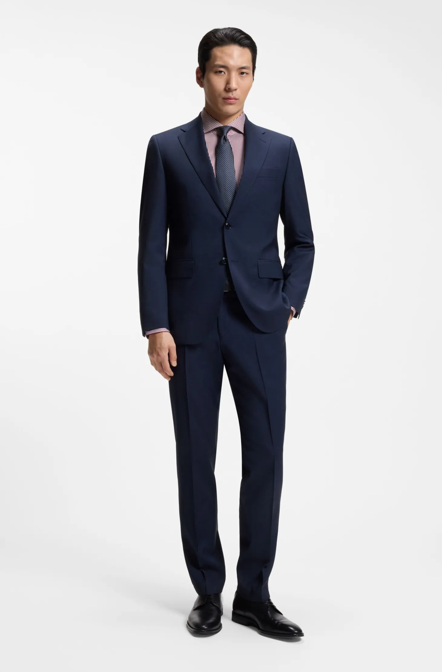 Slim-Fit Hemd aus gestreifter Stretch-Baumwolle mit bügelleichtem Finish