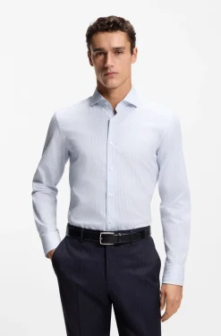 Slim-Fit Hemd aus gestreifter Stretch-Baumwolle mit bügelleichtem Finish