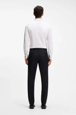 Slim-Fit Hemd aus gestreifter Stretch-Baumwolle mit bügelleichtem Finish