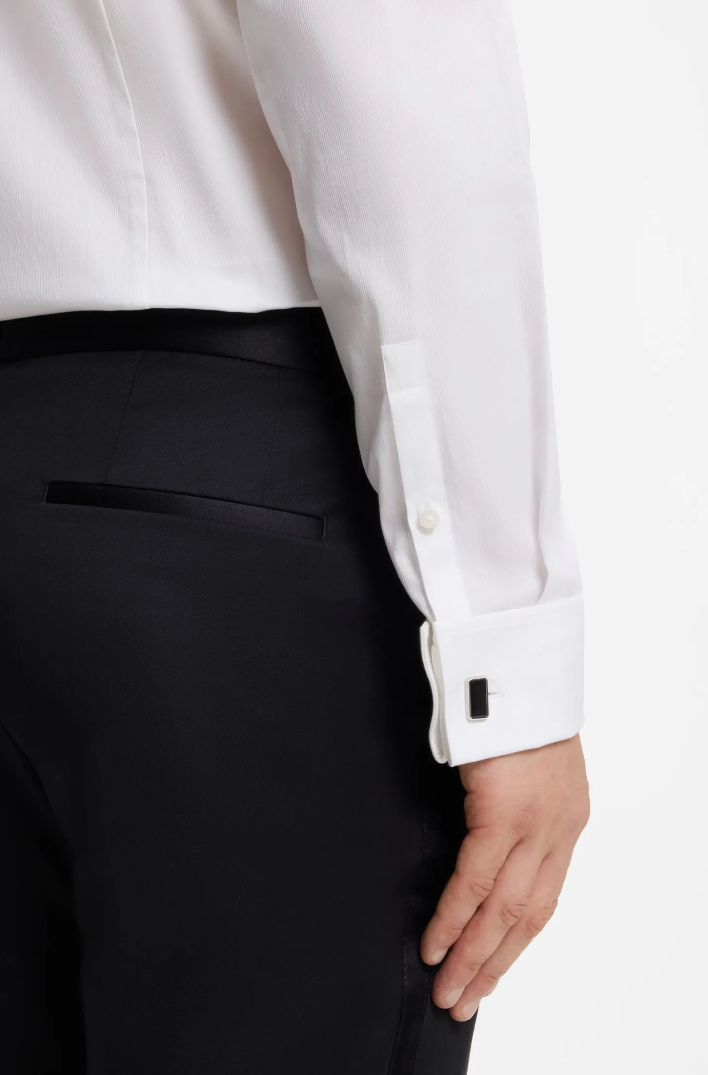 Slim-Fit Hemd aus gestreifter Stretch-Baumwolle mit bügelleichtem Finish