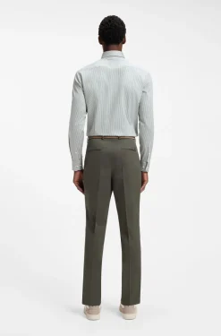 Slim-Fit Hemd aus gestreifter Stretch-Baumwolle mit bügelleichtem Finish