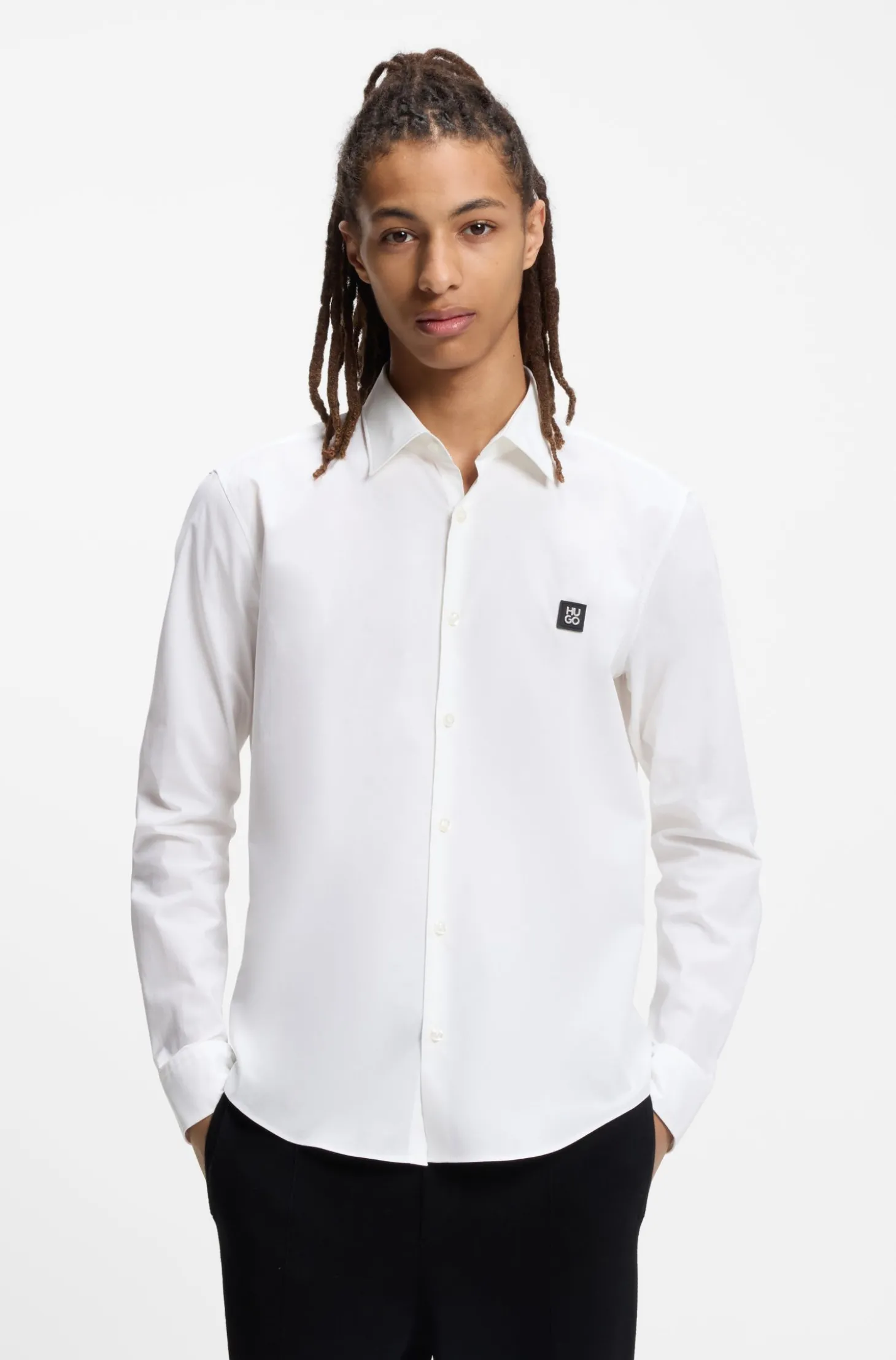 Slim-Fit Hemd aus Stretch-Baumwoll-Canvas