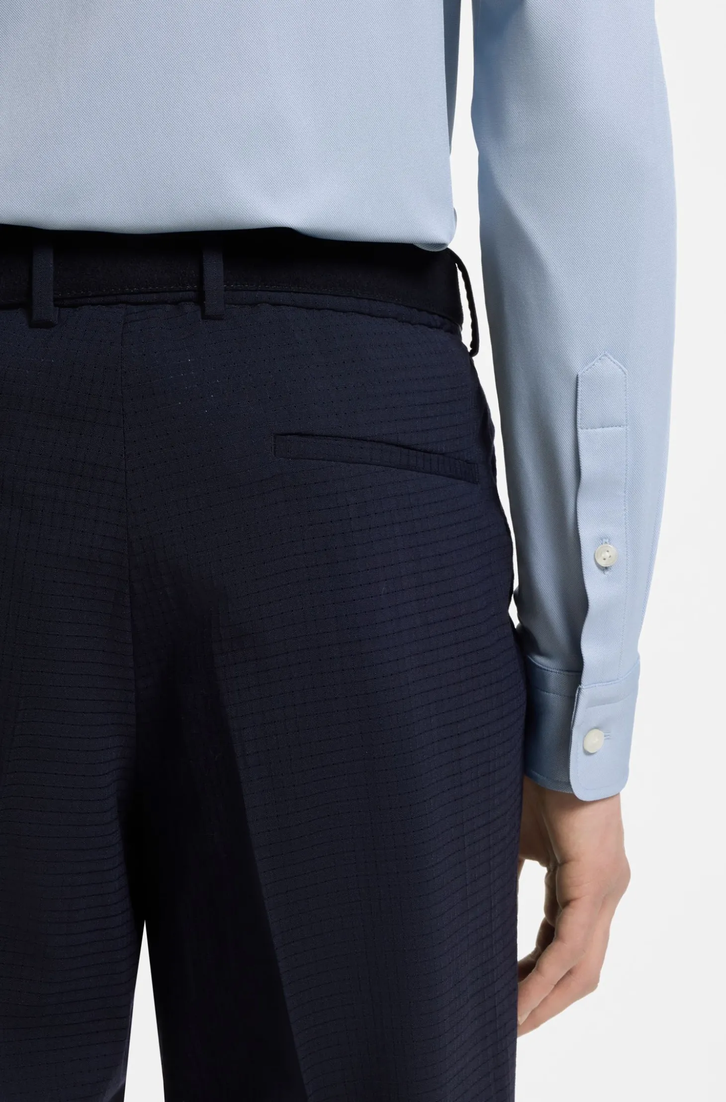 Slim-Fit Hemd aus strukturiertem Performance-Stretch-Gewebe