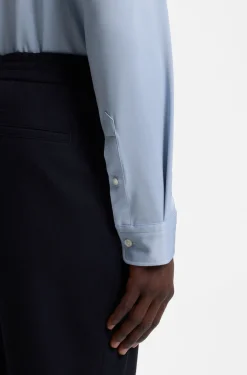 Slim-Fit Hemd aus strukturiertem Performance-Stretch-Gewebe