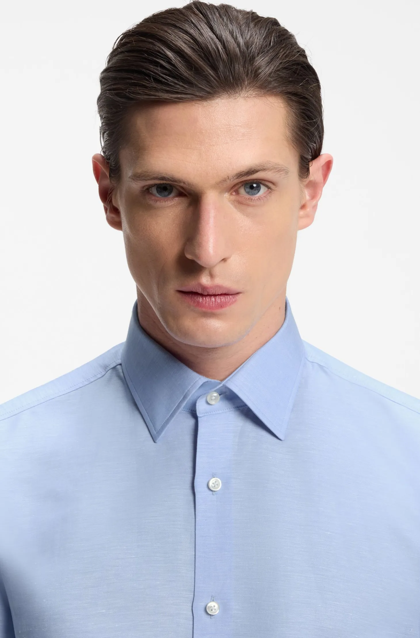 Slim-Fit Hemd aus Twill aus einem Leinen-Mix