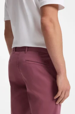Slim-Fit Hose aus überfärbtem elastischem Satin