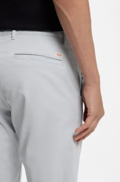 Slim-Fit Hose aus überfärbtem elastischem Satin
