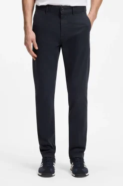 Slim-Fit Hose aus überfärbtem elastischem Satin