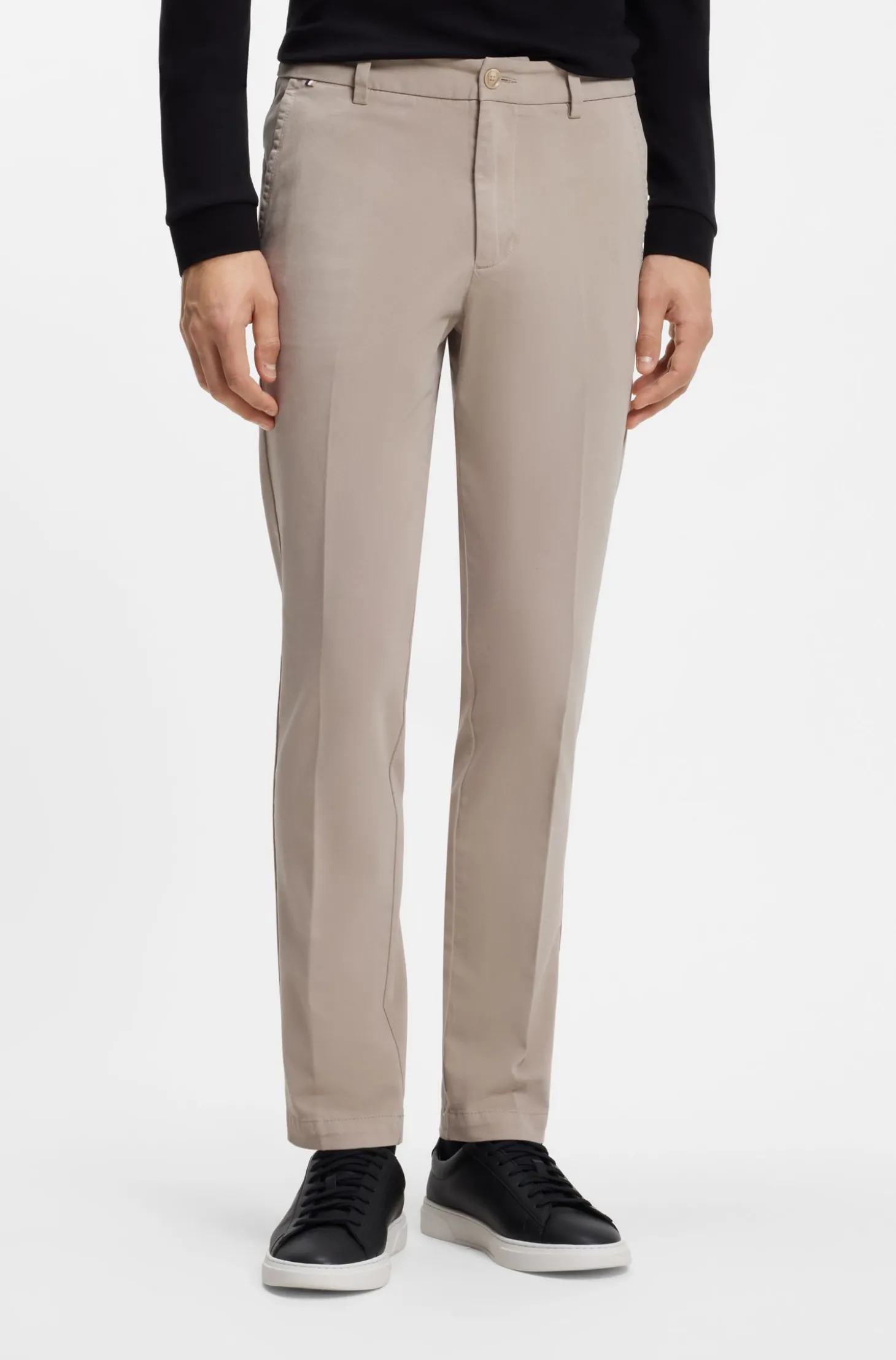 Slim-Fit Hose aus elastischer Baumwoll-Gabardine