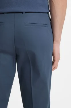 Slim-Fit Hose aus Vier-Wege-Stretch-Gewebe