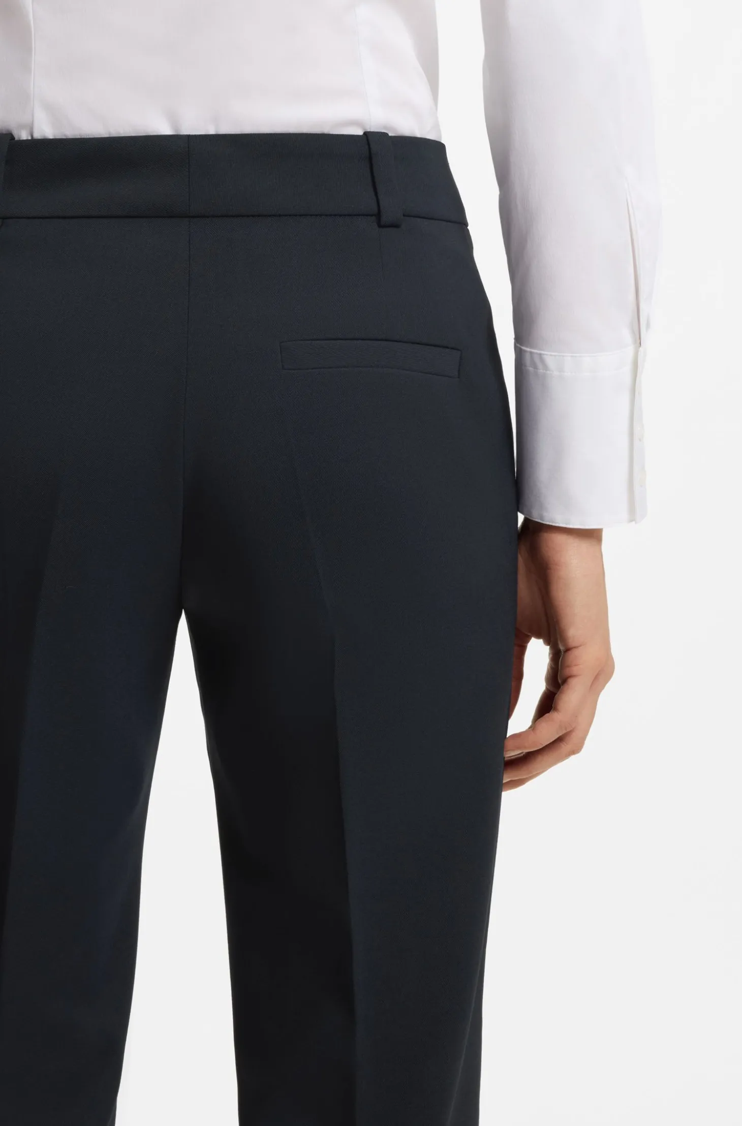 Slim-Fit Hose in Cropped-Länge