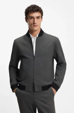 Slim-Fit Jacke aus knitterfreiem Gewebe