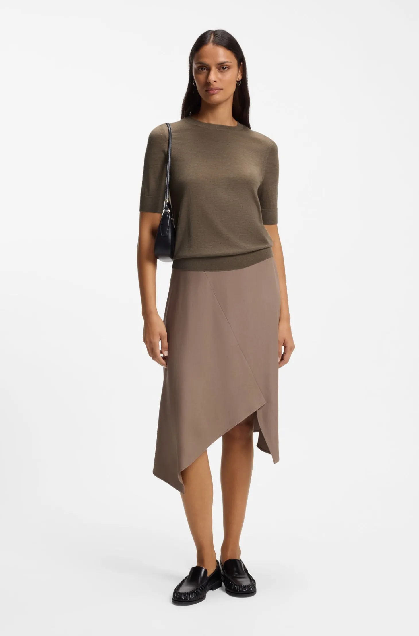 Slim-Fit Kurzarmpullover aus superfeiner Merinowolle