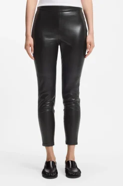Slim-Fit Leggings aus Kunstleder