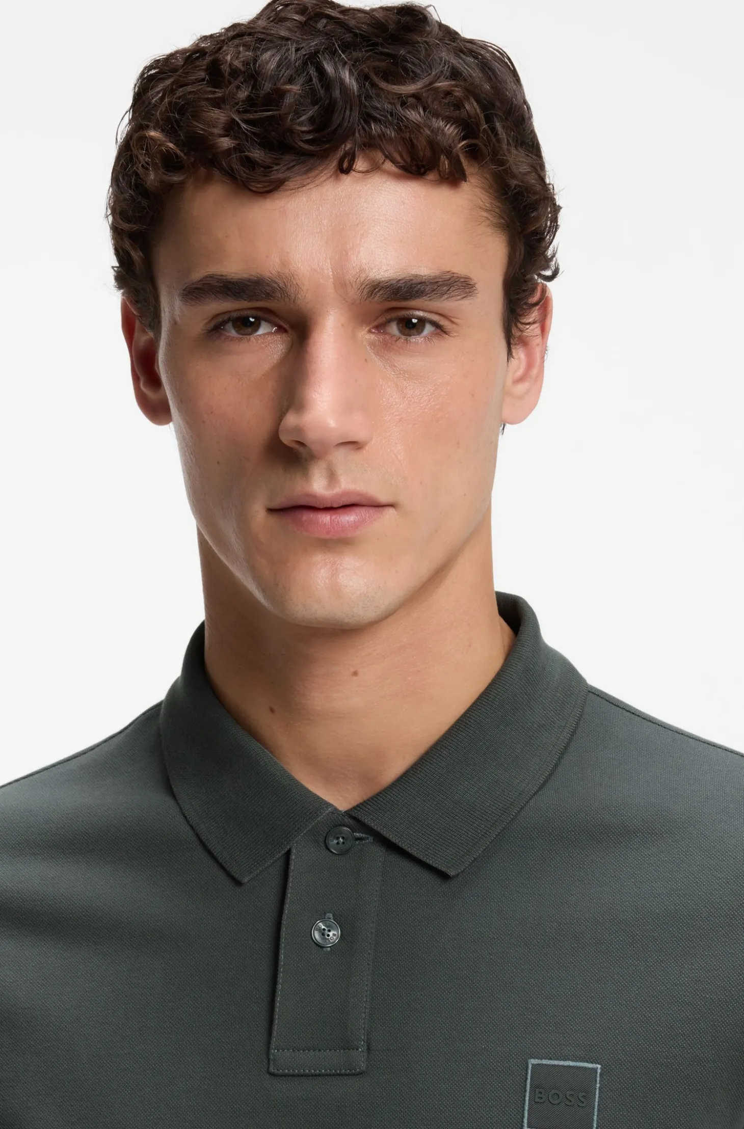 Slim-Fit Polohemd aus Stretch-Baumwolle mit Logo-Aufnäher