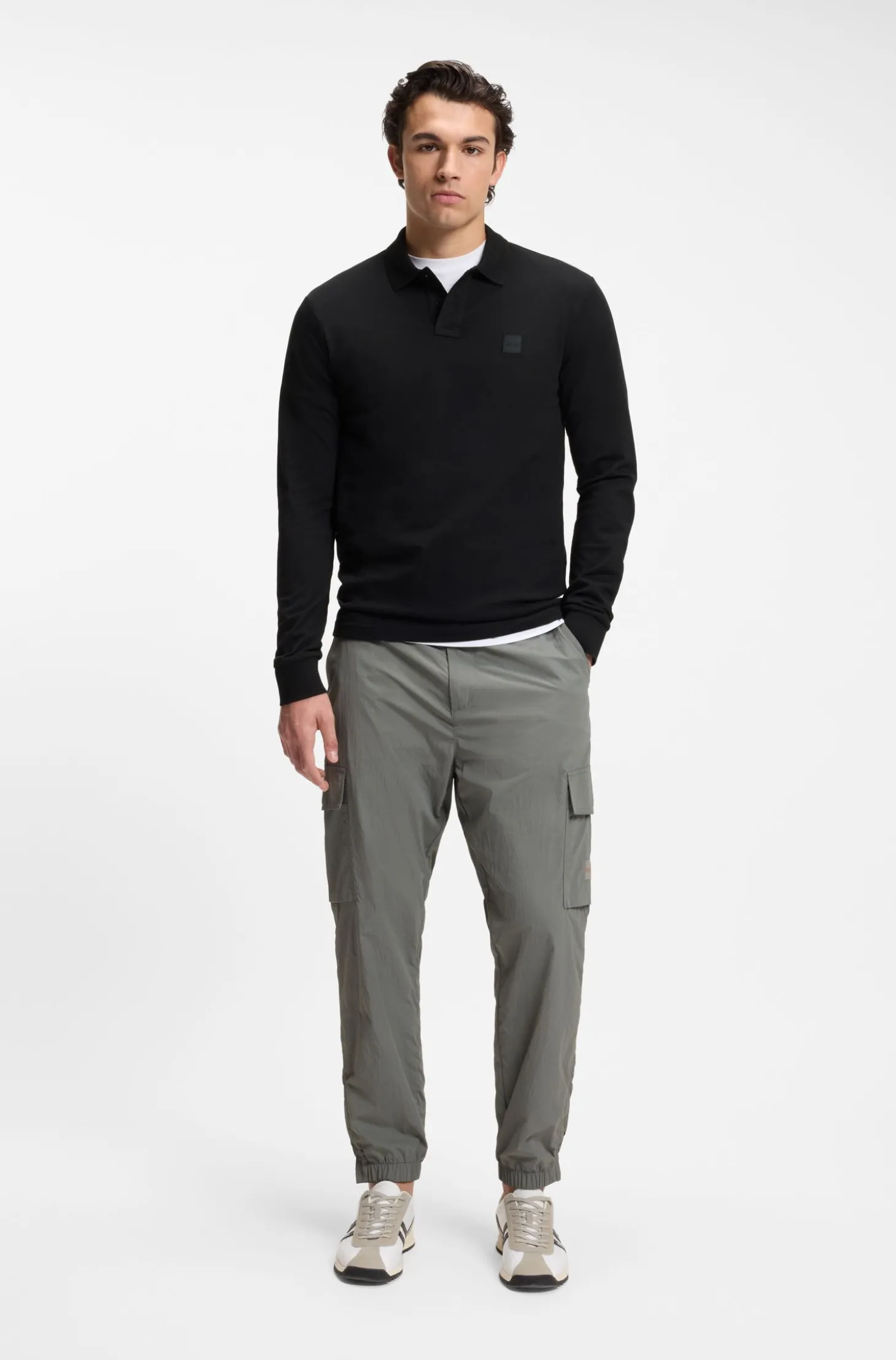Slim-Fit Poloshirt aus elastischem Baumwoll-Piqué