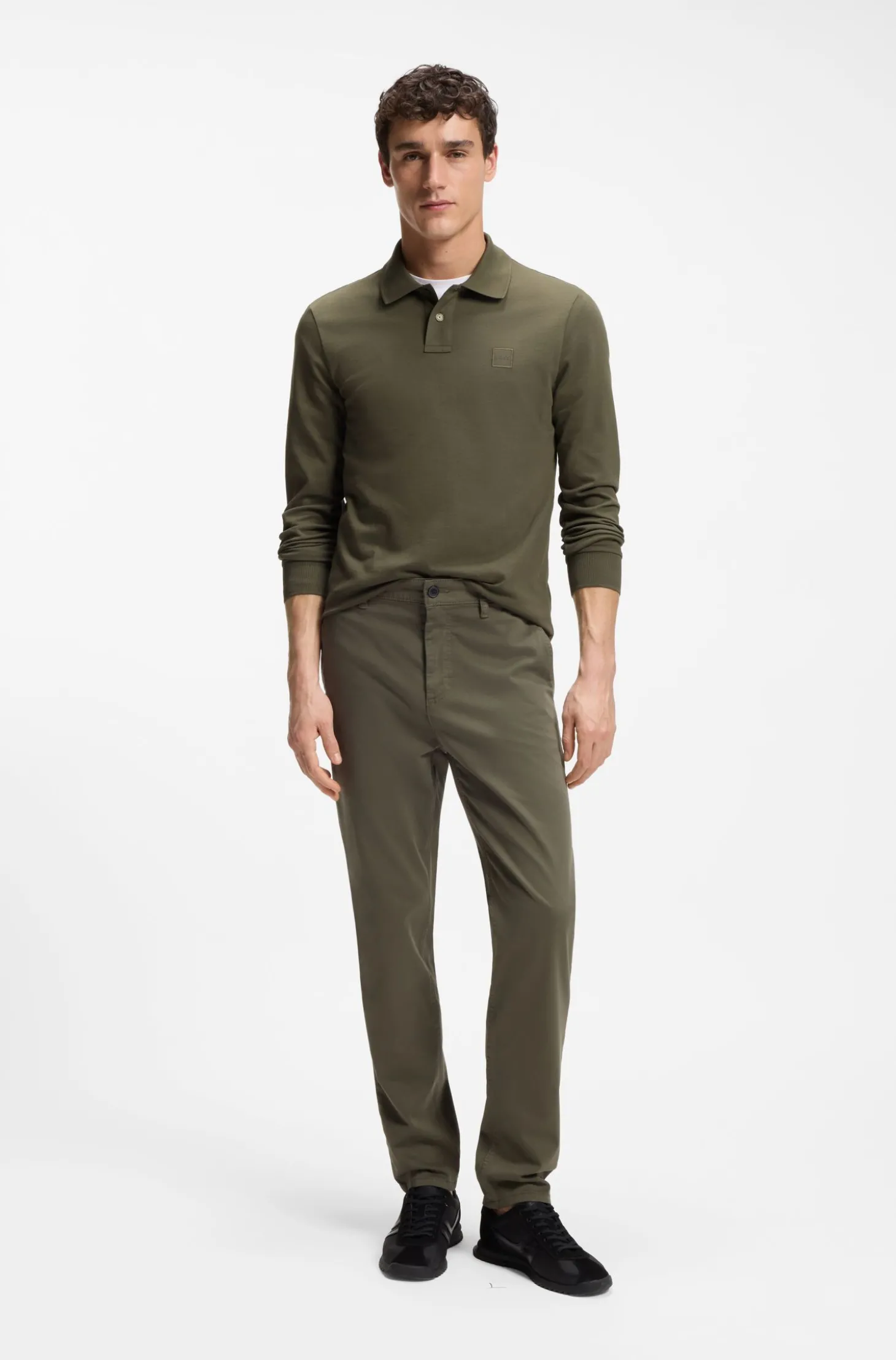 Slim-Fit Poloshirt aus elastischem Baumwoll-Piqué