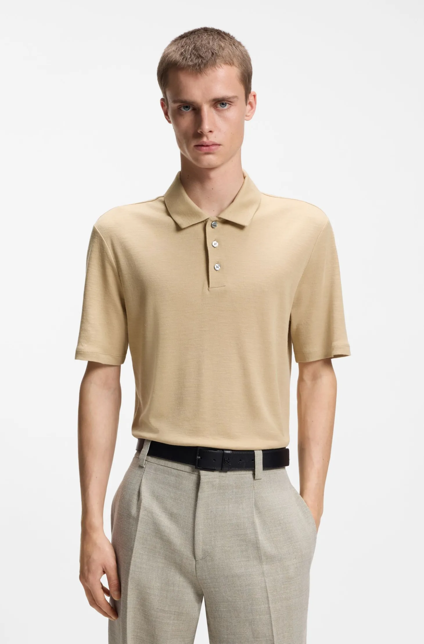 Slim-Fit Poloshirt aus Slub-Interlock