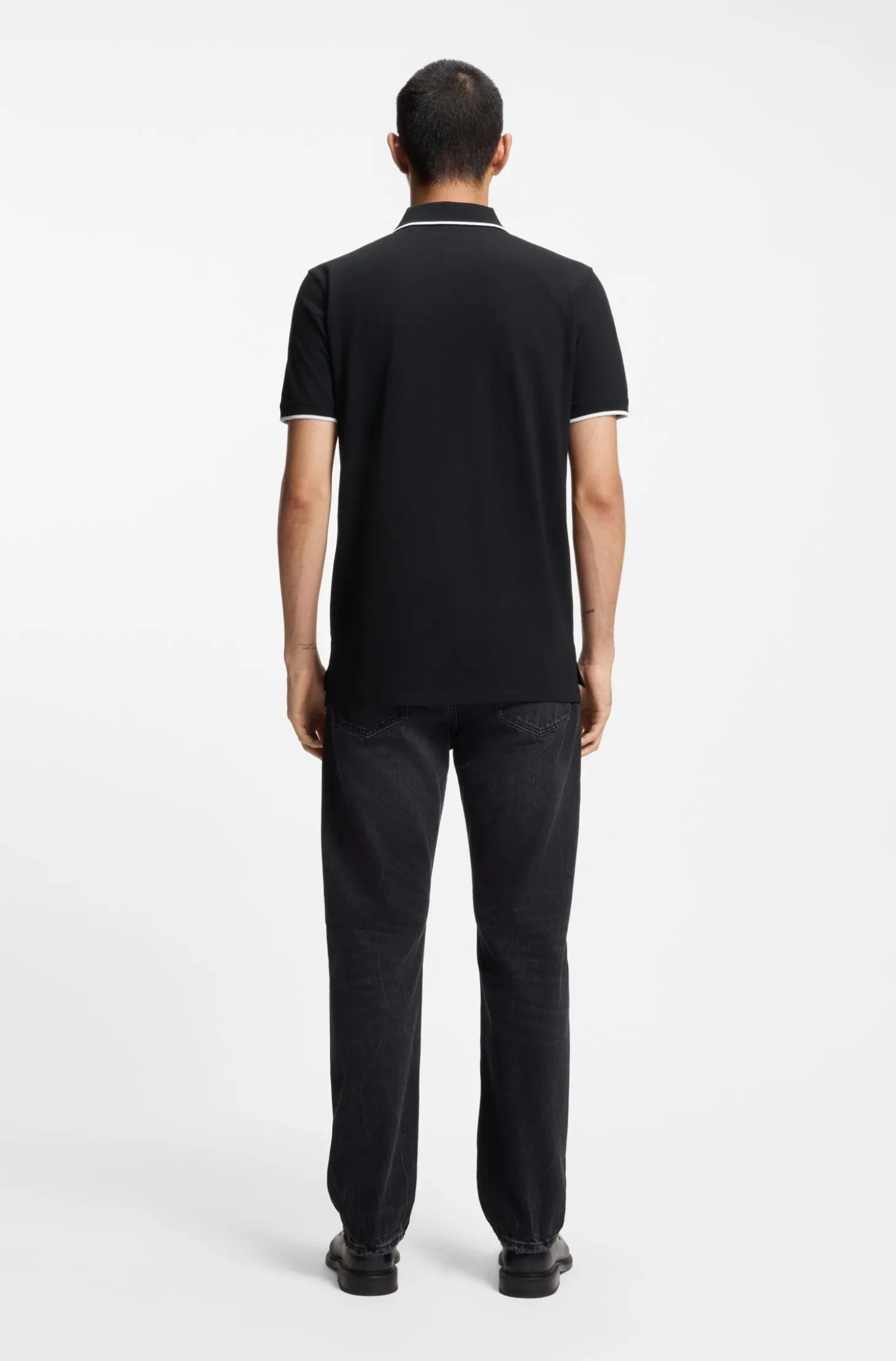 Slim-Fit Poloshirt aus Stretch-Baumwolle mit kontrastfarbenen Details
