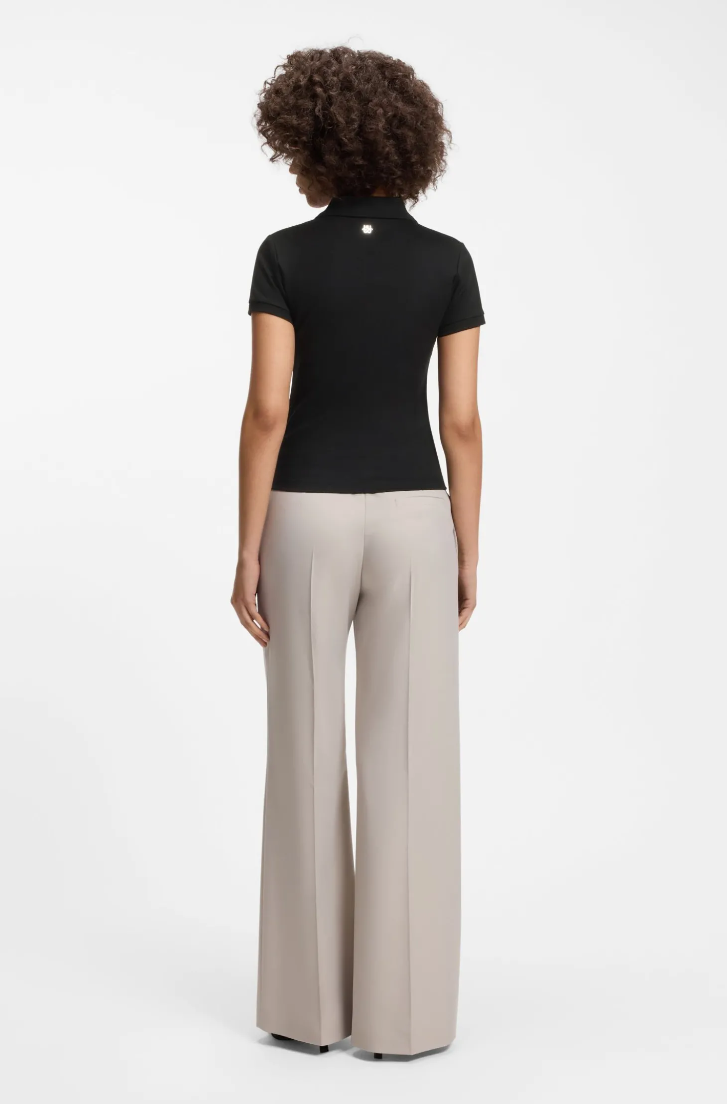 Slim-Fit Poloshirt mit Metallknöpfen