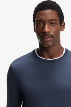 Slim-Fit Pullover aus Merinowolle