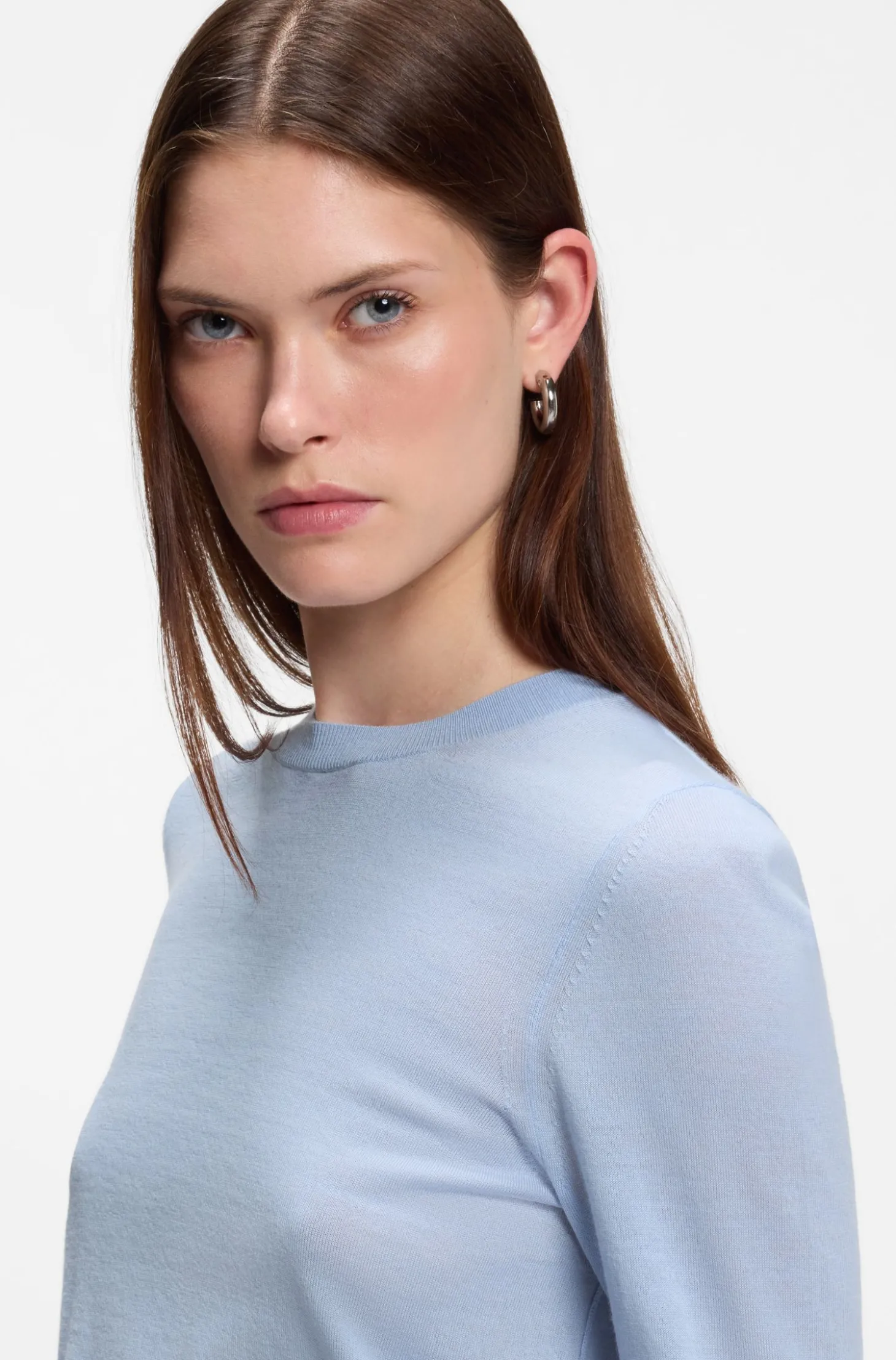 Slim-Fit Pullover aus Merinowolle mit Rundhalsausschnitt