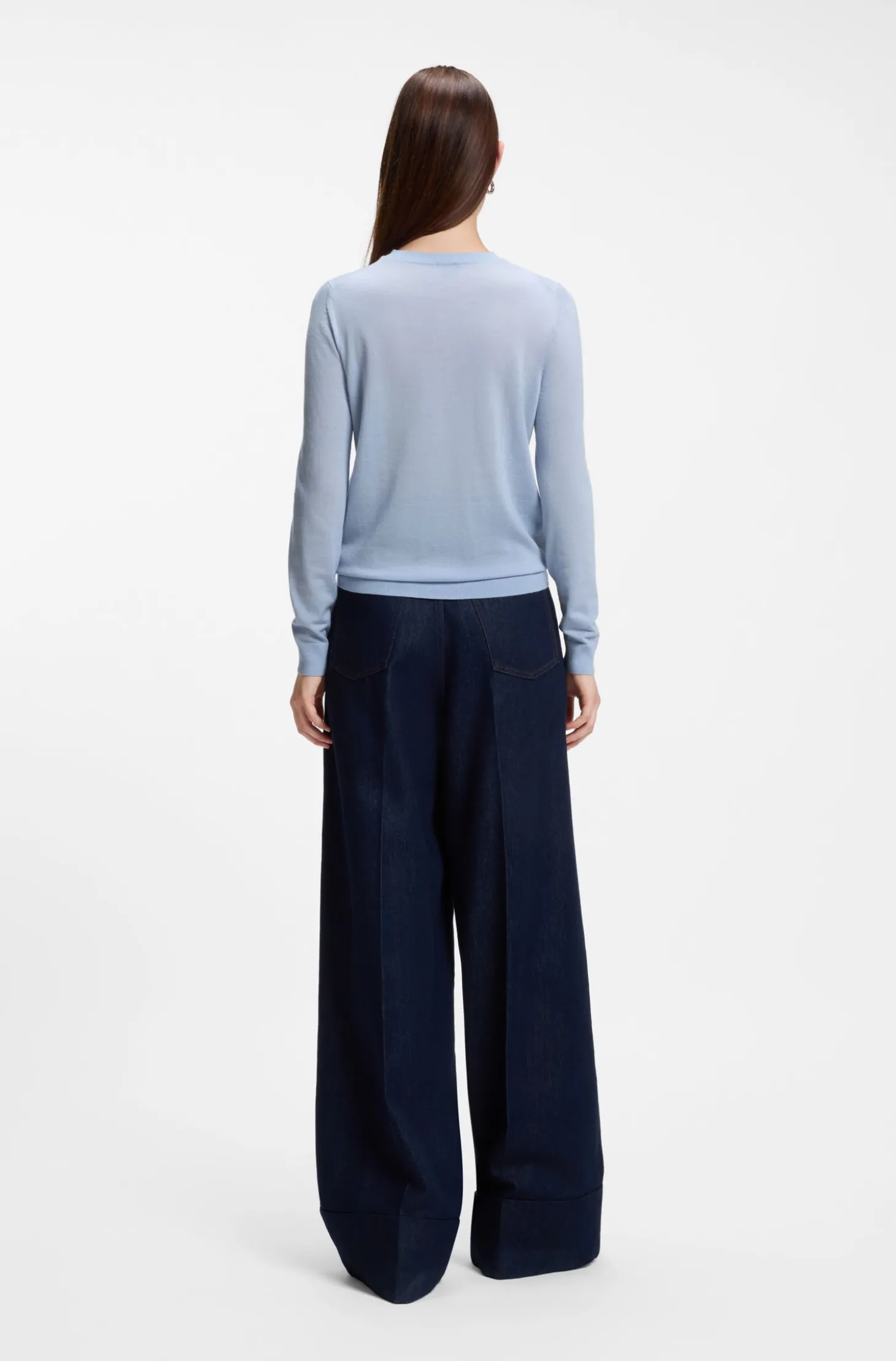 Slim-Fit Pullover aus Merinowolle mit Rundhalsausschnitt