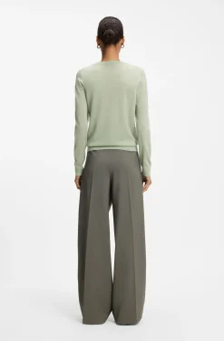 Slim-Fit Pullover aus Merinowolle mit Rundhalsausschnitt