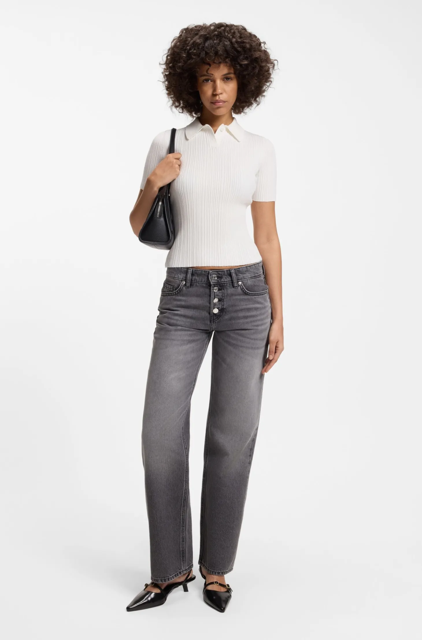 Slim-Fit Pullover mit Polokragen und Rippstruktur