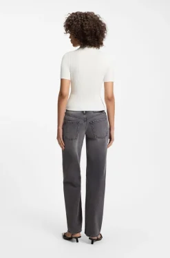 Slim-Fit Pullover mit Polokragen und Rippstruktur