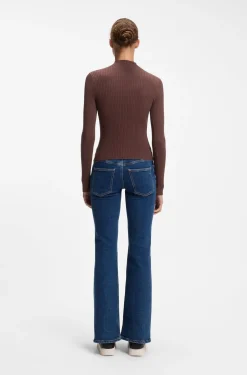 Slim-Fit Pullover mit Stehkragenausschnitt und Rippstruktur