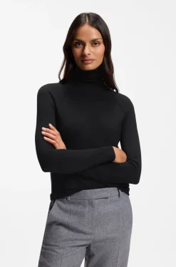Slim-Fit Rollkragenpullover aus extrafeiner Merinowolle